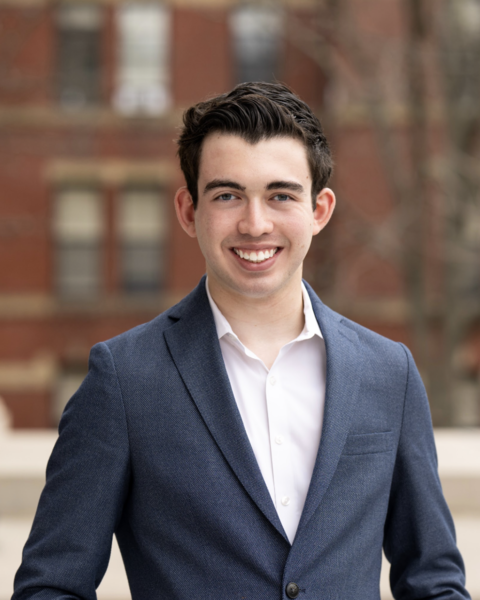 Carter Umphress headshot