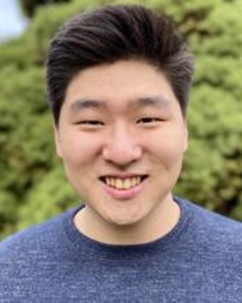 alex_2.jpg